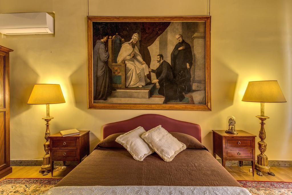 Apartment Royal Suite Rome Bilik gambar