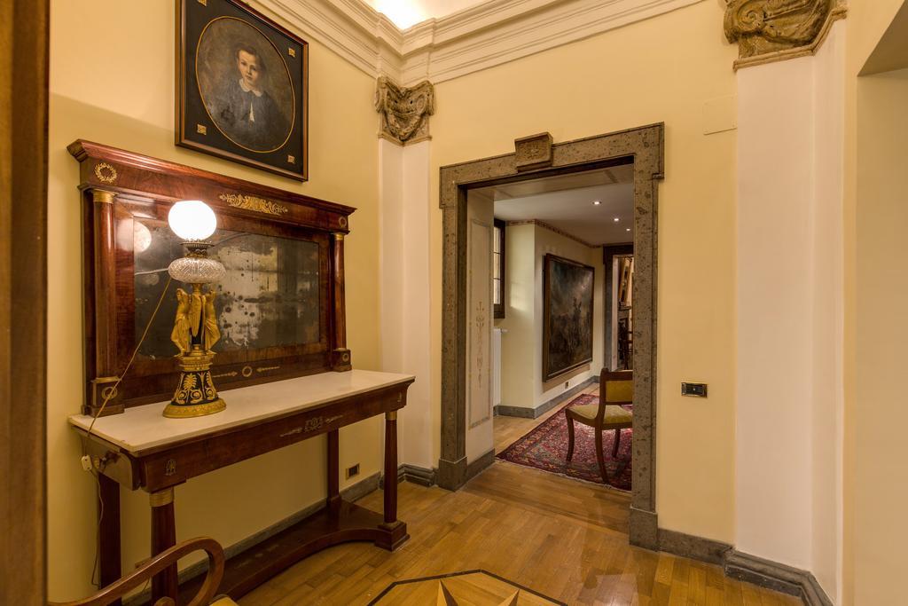 Apartment Royal Suite Rome Bilik gambar